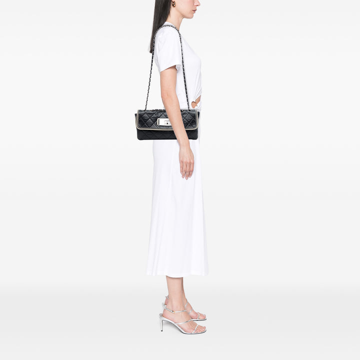 Chanel Matelassé East West Mademoiselle à rabat Cuir d'agneau Noir – vue 6 – GABY PARIS