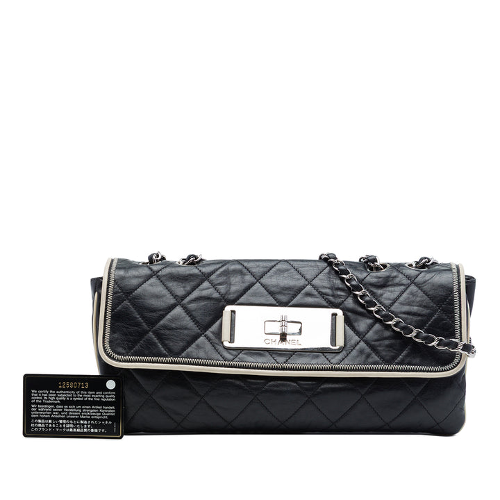 Chanel Matelassé East West Mademoiselle à rabat Cuir d'agneau Noir – vue 7 – GABY PARIS