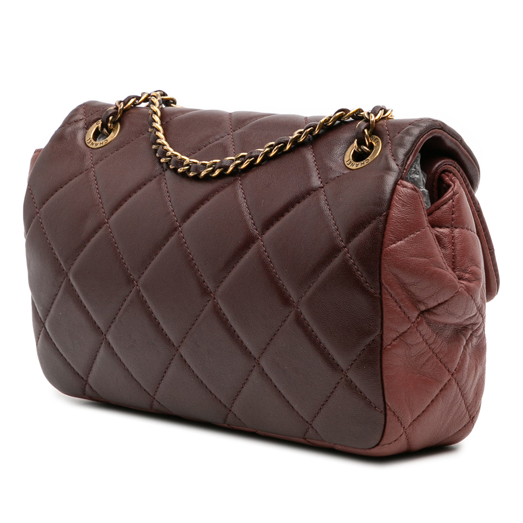 Chanel CC Tricolor Quilted Cuir d’agneau Double rabat Rouge