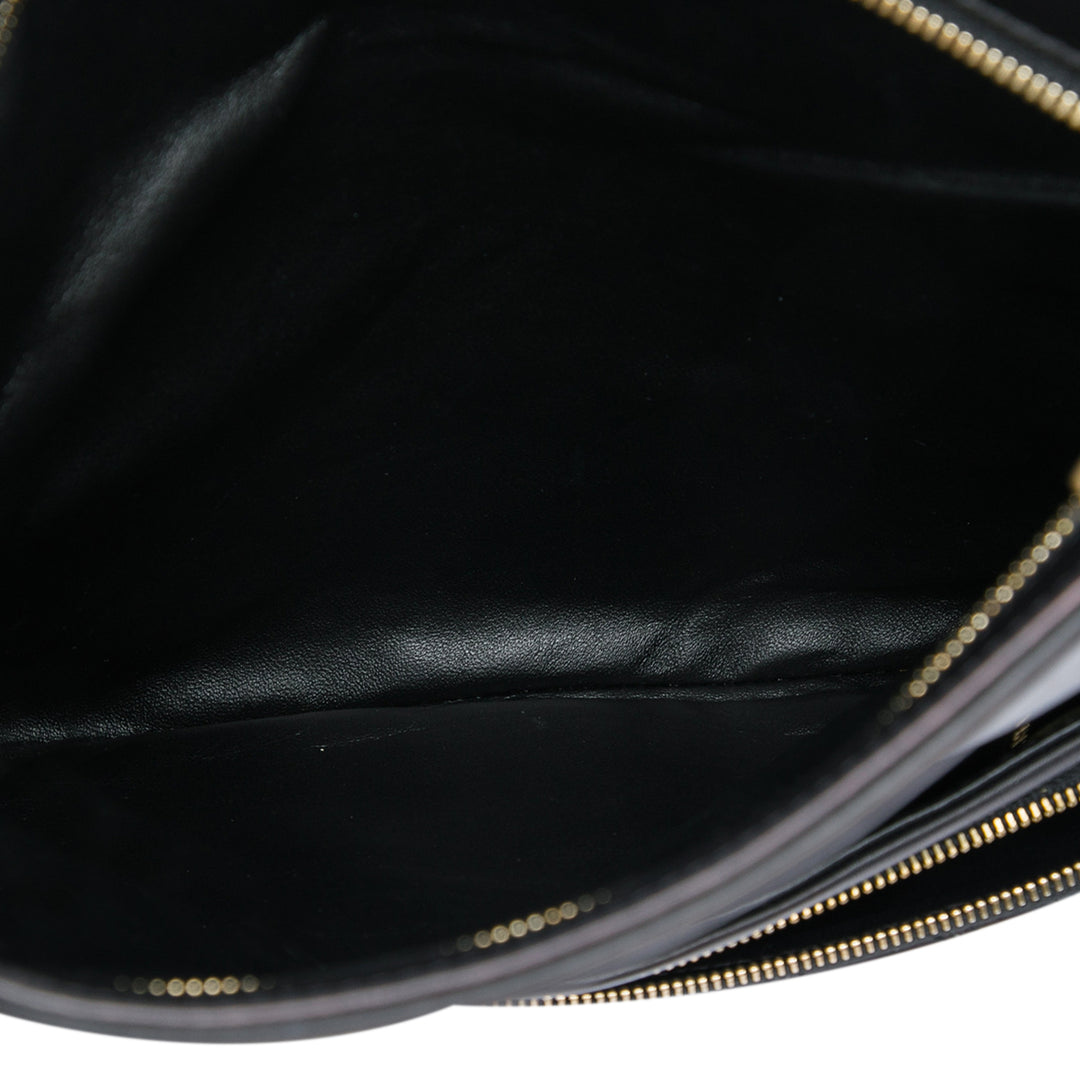 Chanel Pochette Matelassé Thin City Foldover Cuir d'agneau Noir – vue 5 – GABY PARIS