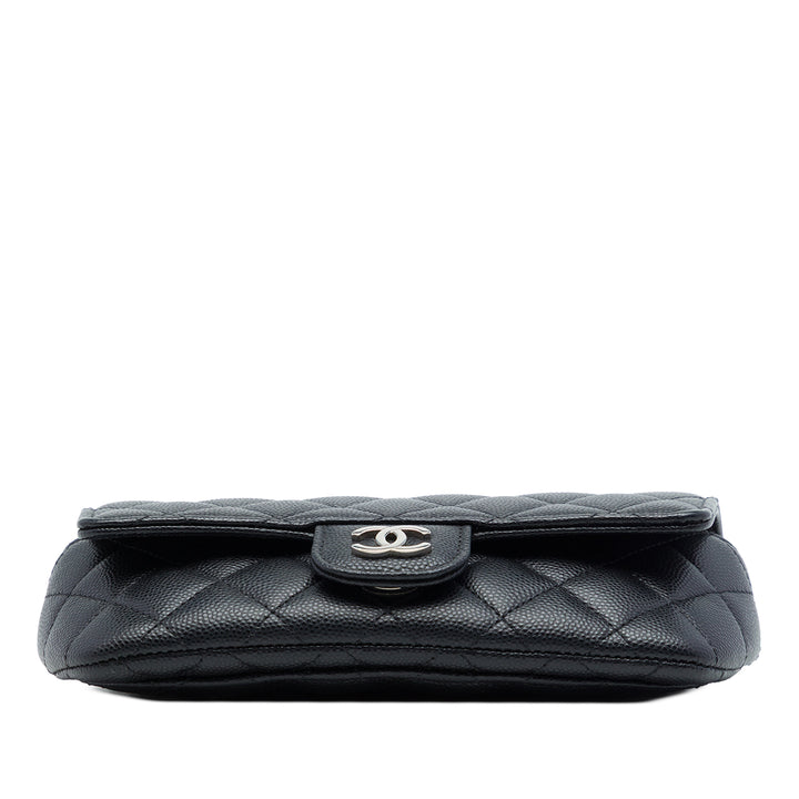 Chanel CC Matelassé Sunglasses Étui avec chaîne Cuir caviar Noir – vue 3 – GABY PARIS