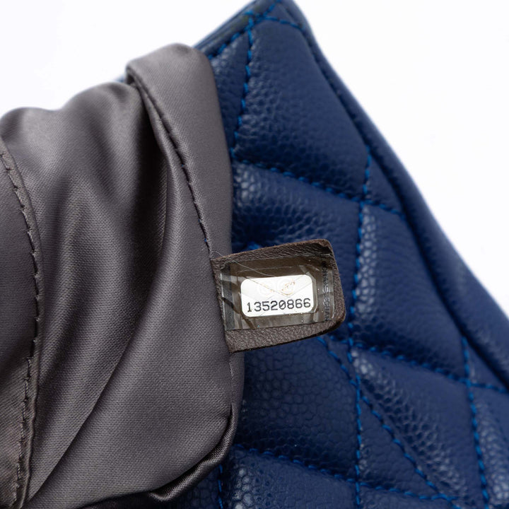 Chanel Caviar Grand Shopping Cabas