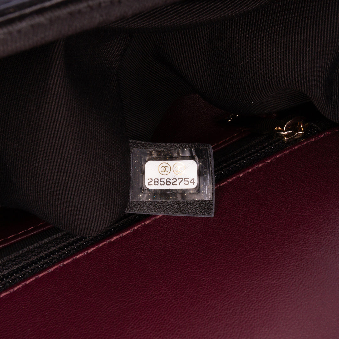 Chevron Shiny Lambskin Miroir Flap Black - Gaby Paris