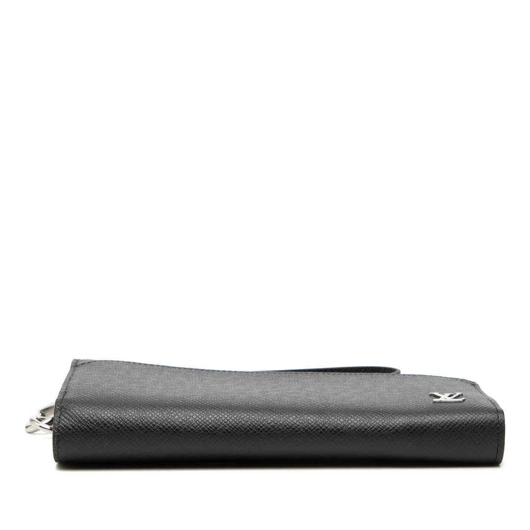Louis Vuitton Taiga Zippy Dragonne Portefeuille