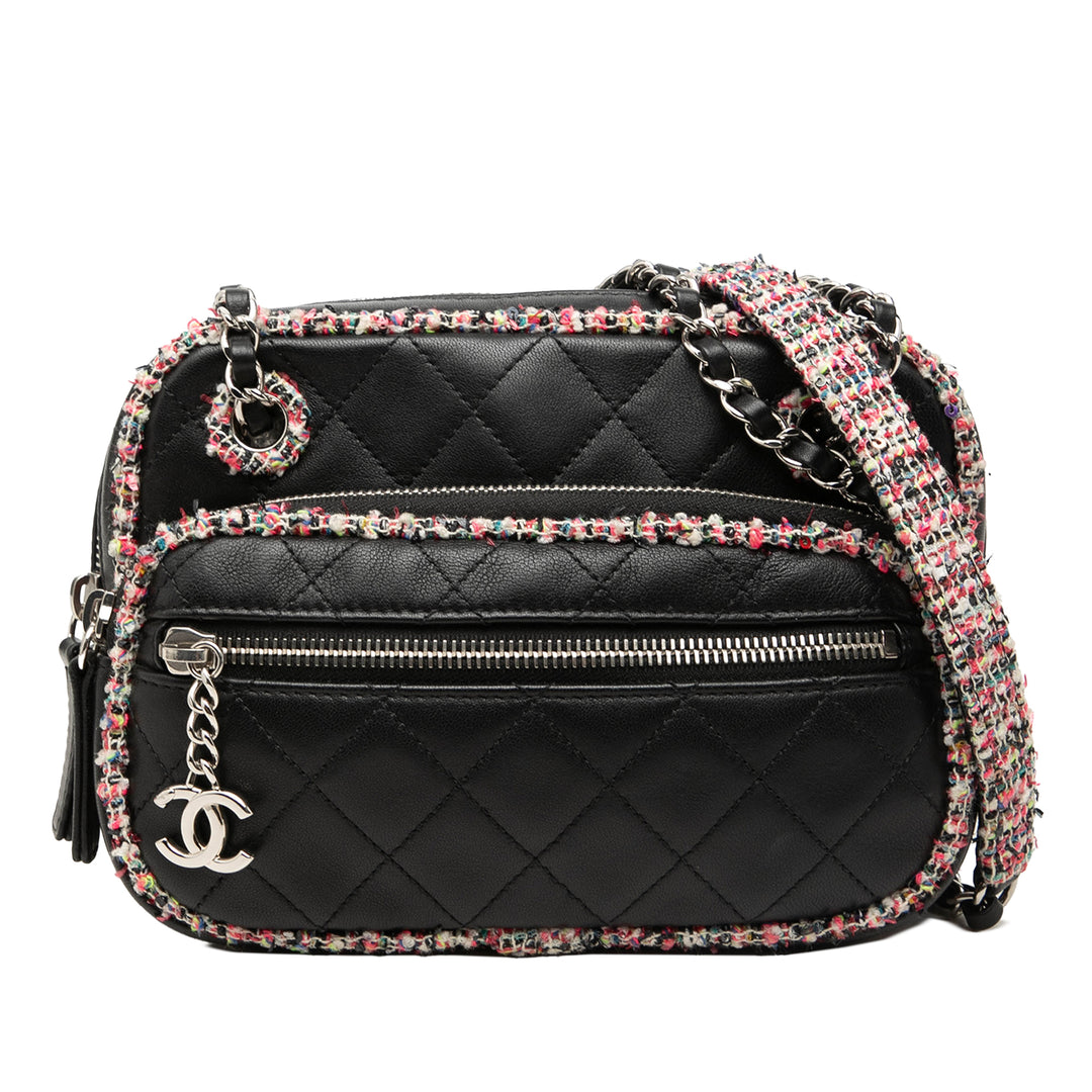 Chanel CC Matelassé Elegant Trim Front Zippé Sac caméra Cuir d'agneau