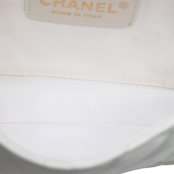 Chanel CC Matelassé Cuir d’agneau Side Packs à rabat