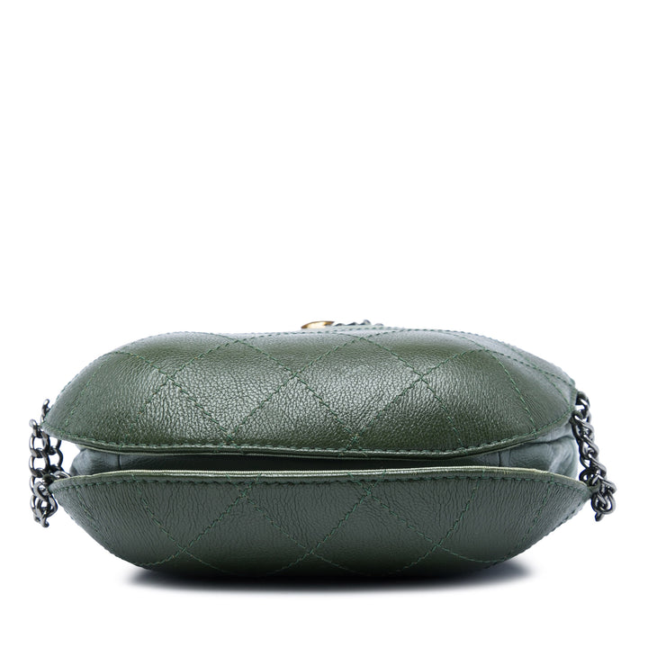 Chanel Small Bicolor Matelassé Cuir de veau Gabrielle Bucket Sac