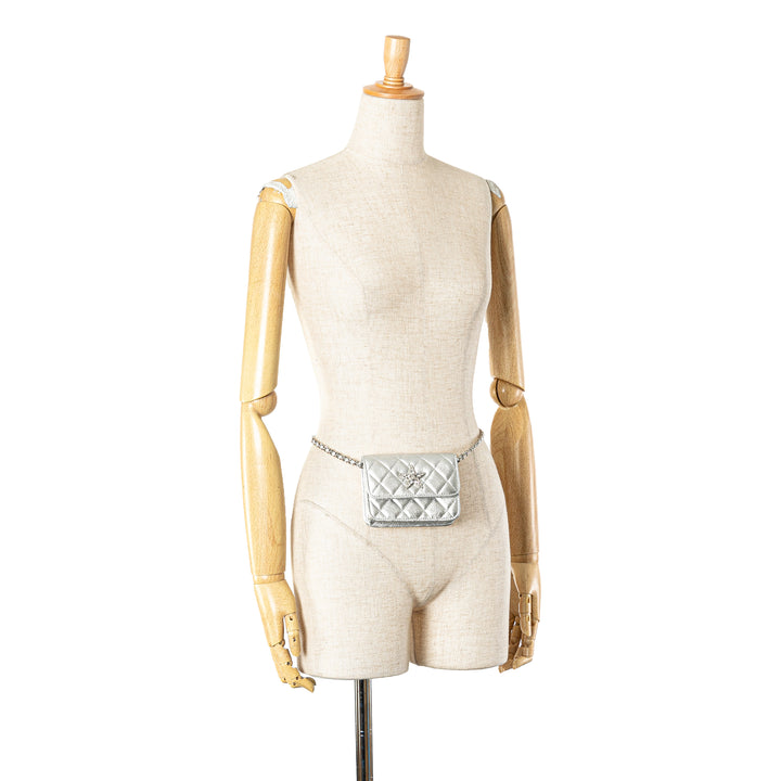 Chanel Métallisé Cuir d’agneau Crystal Star Chain Belt Bag Argenté