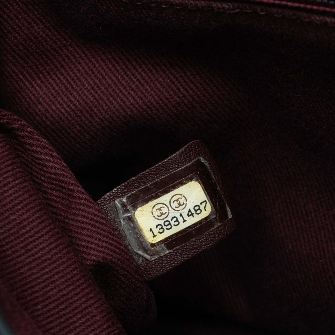 Chanel Medium Iridescent Cuir de veau In The Mix à rabat