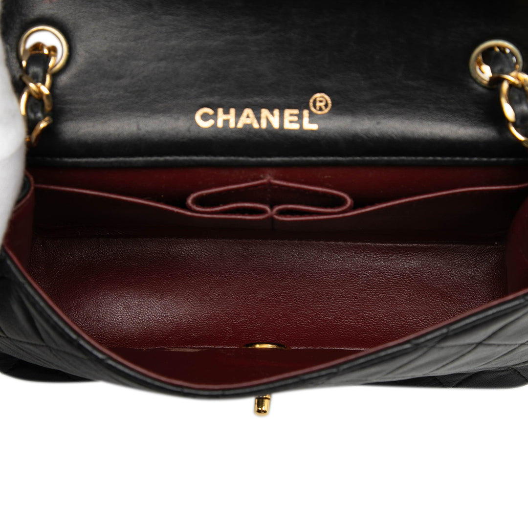 Chanel Mini CC Matelassé Cuir d’agneau Rabat intégral