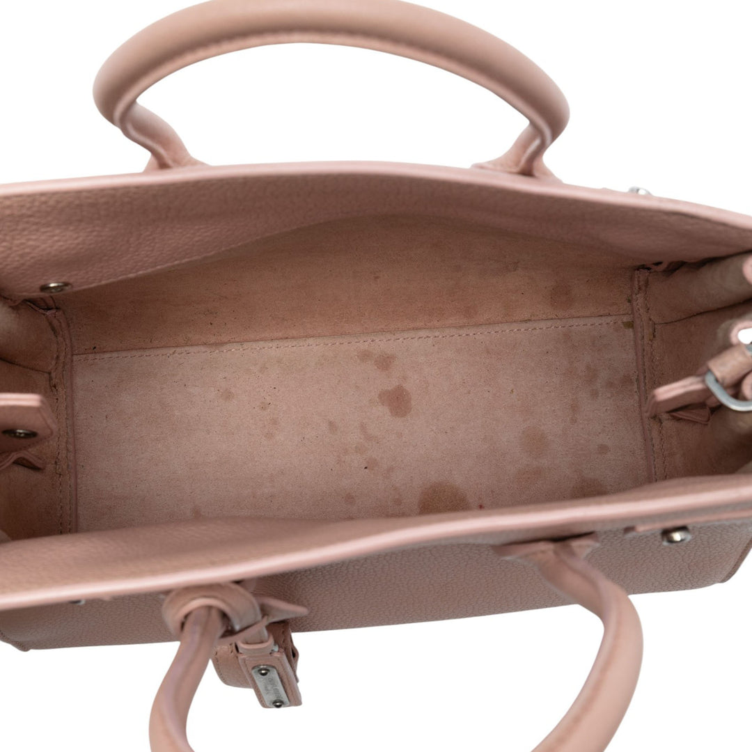 Saint Laurent Baby Cuir de veau grainé Sac De Jour Sac