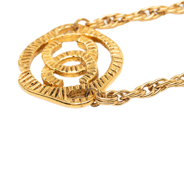 Chanel CC plaqué Rond Pendant Collier Métal