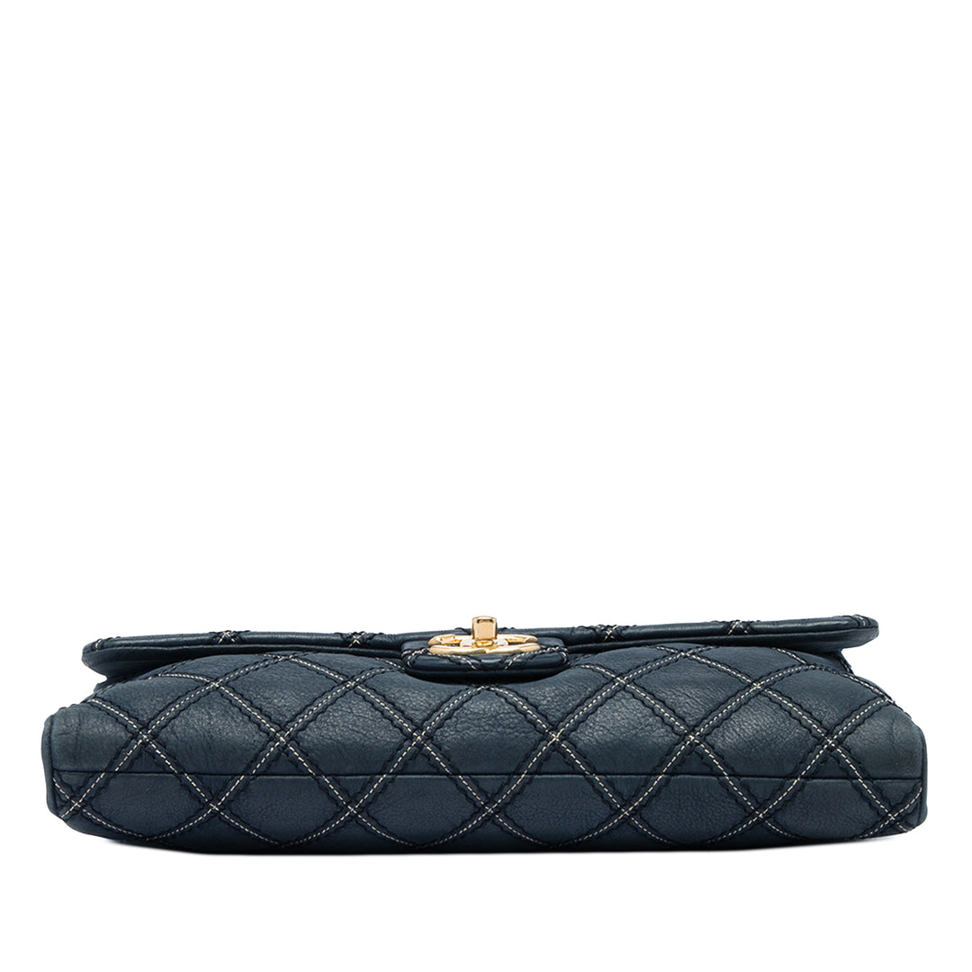 Chanel Matelassé Triple Surpiqué à rabat Jumbo Cuir de veau Bleu