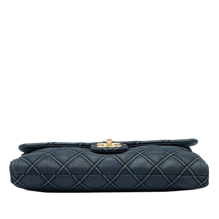 Chanel Matelassé Triple Surpiqué à rabat Jumbo Cuir de veau Bleu