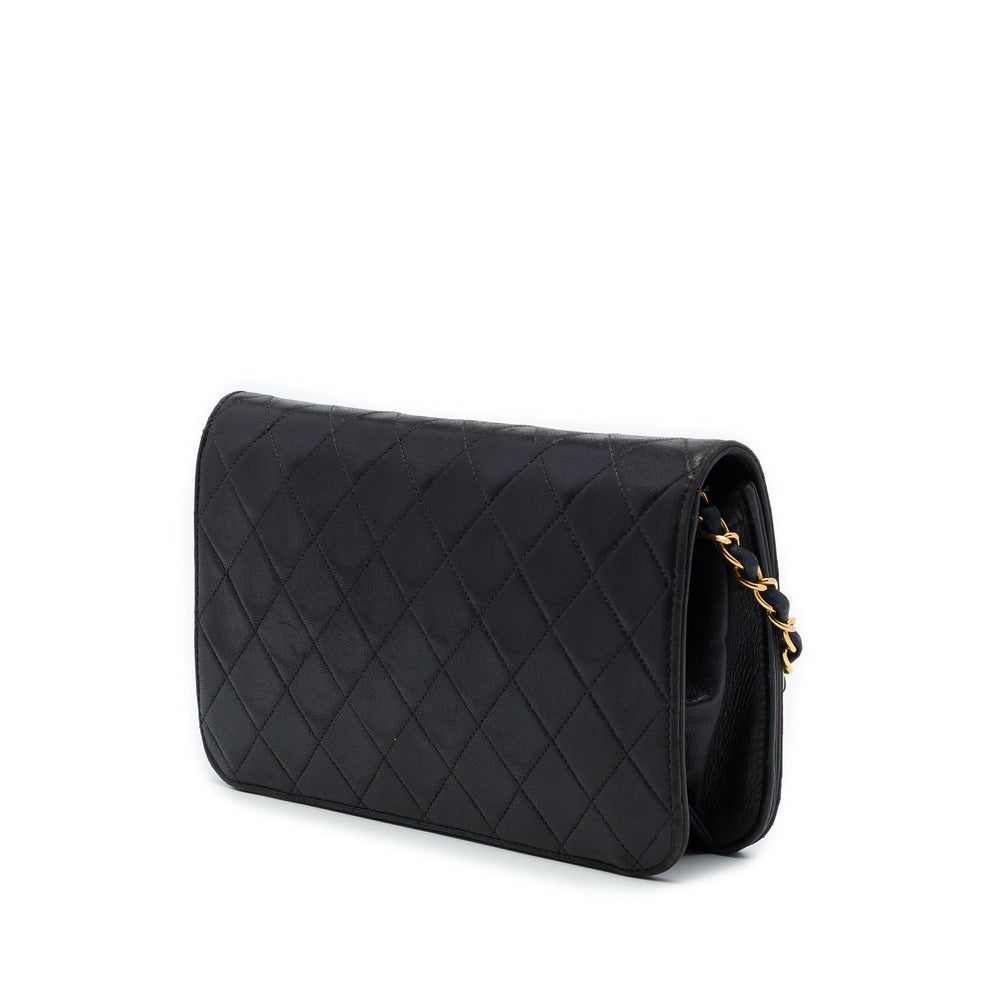 Chanel CC Matelassé Rabat intégral Moyen Cuir d'agneau Noir – vue 2 – GABY PARIS