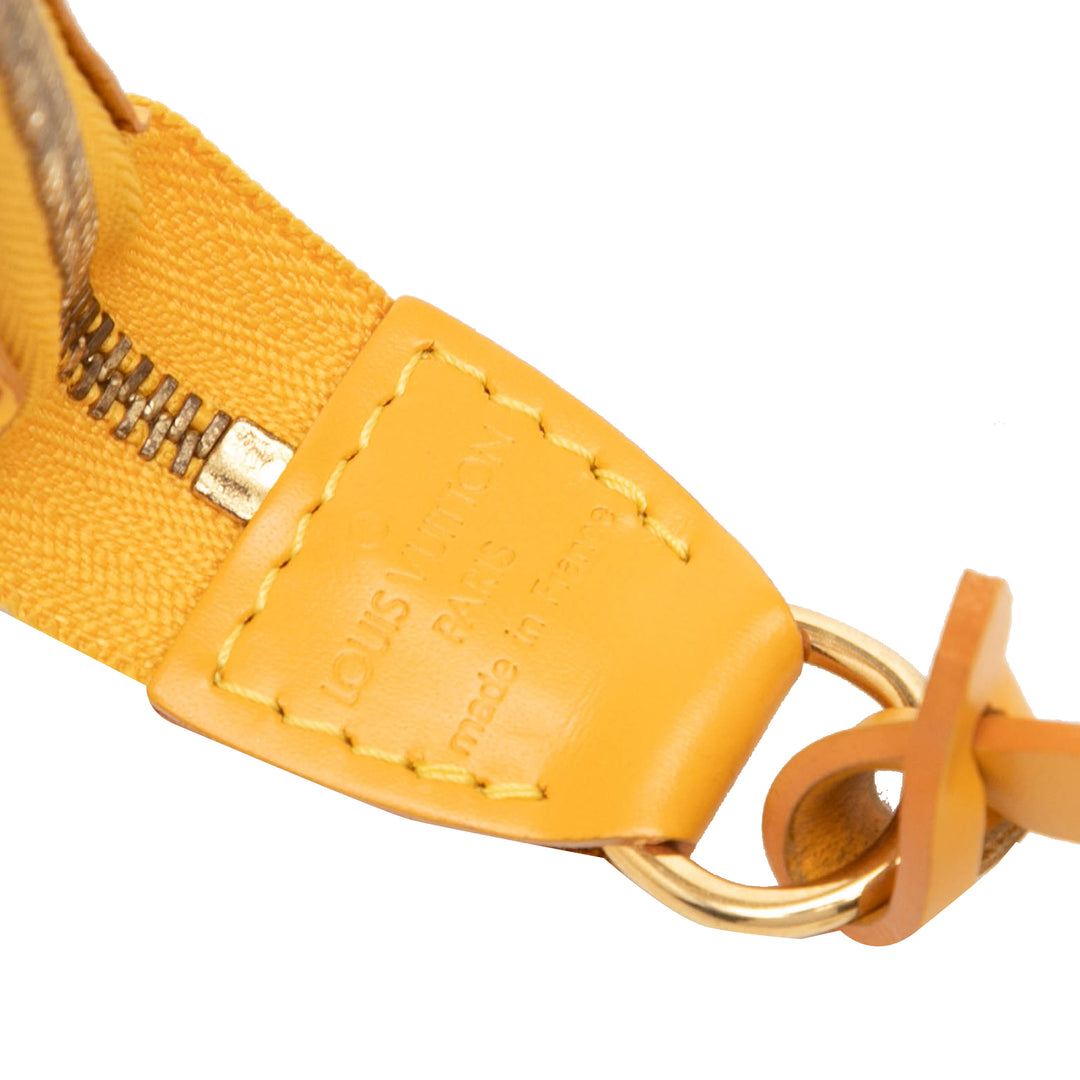 Louis Vuitton Pochette Accessoires Épi Jaune – vue 5 – GABY PARIS