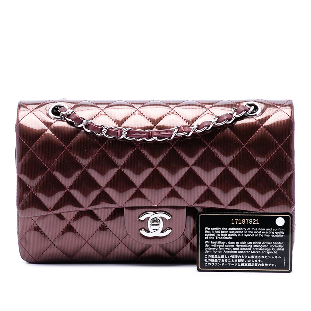 Chanel Medium Classic Striped Cuir verni Double rabat