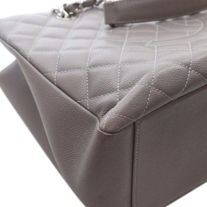 Chanel Caviar Grand Shopping Cabas