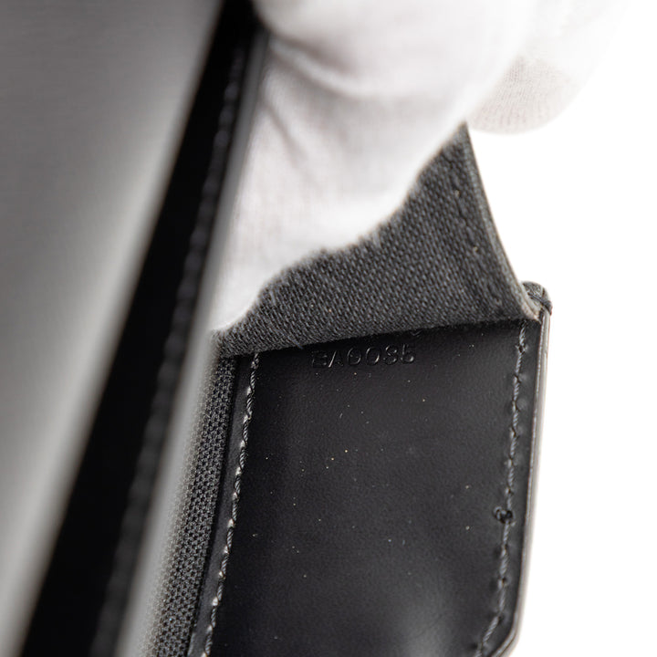 Louis Vuitton Taiga Robusto 1