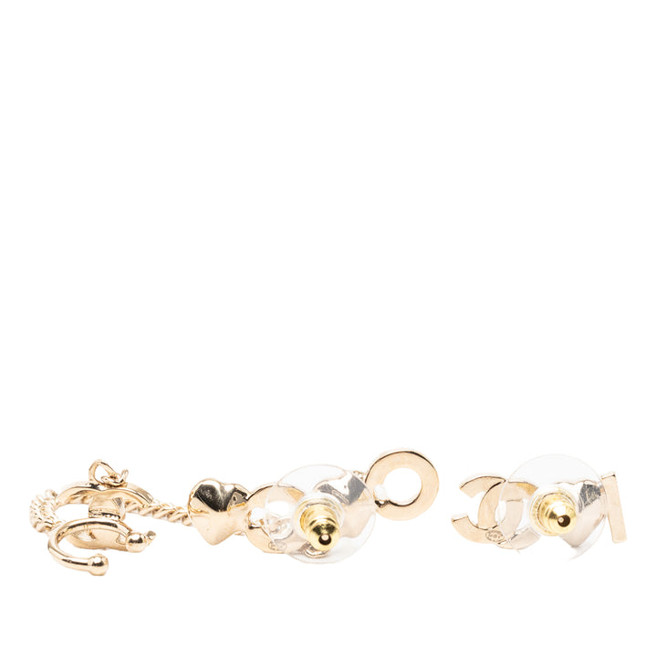 Chanel plaqué I Heart CC Coco Strass Ear Cuff Boucles d'oreilles Métal