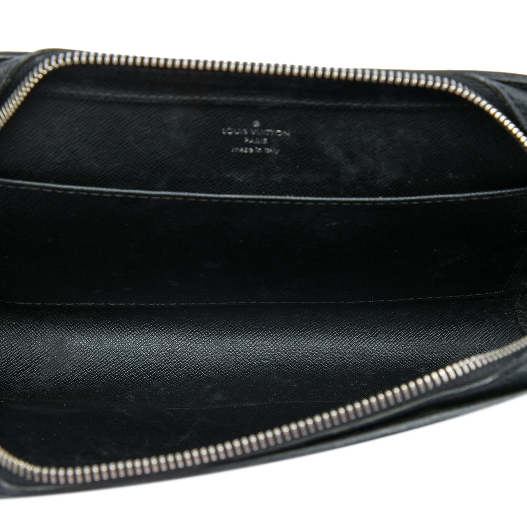 Taiga Pochette Baikal Noir