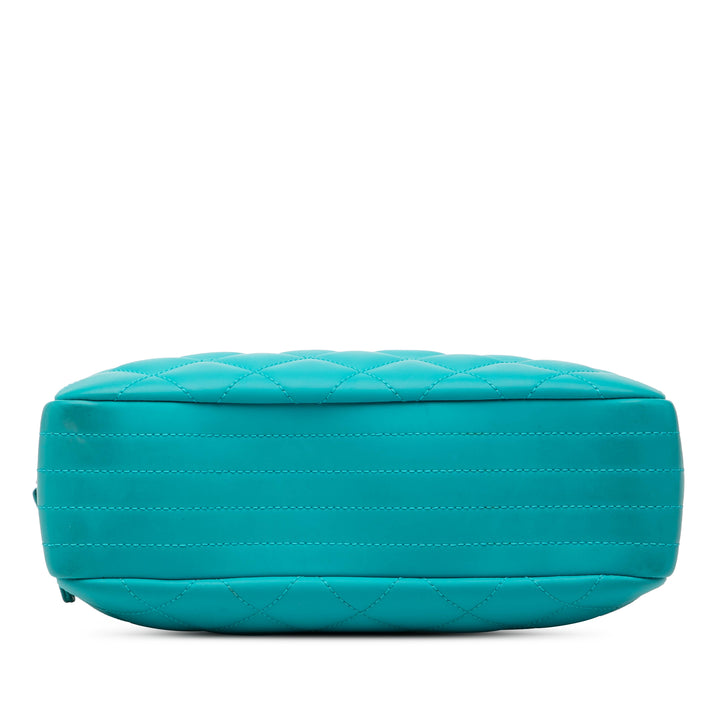 Chanel Medium CC Matelassé Rubberized Cuir d’agneau Coco Rain Sac caméra