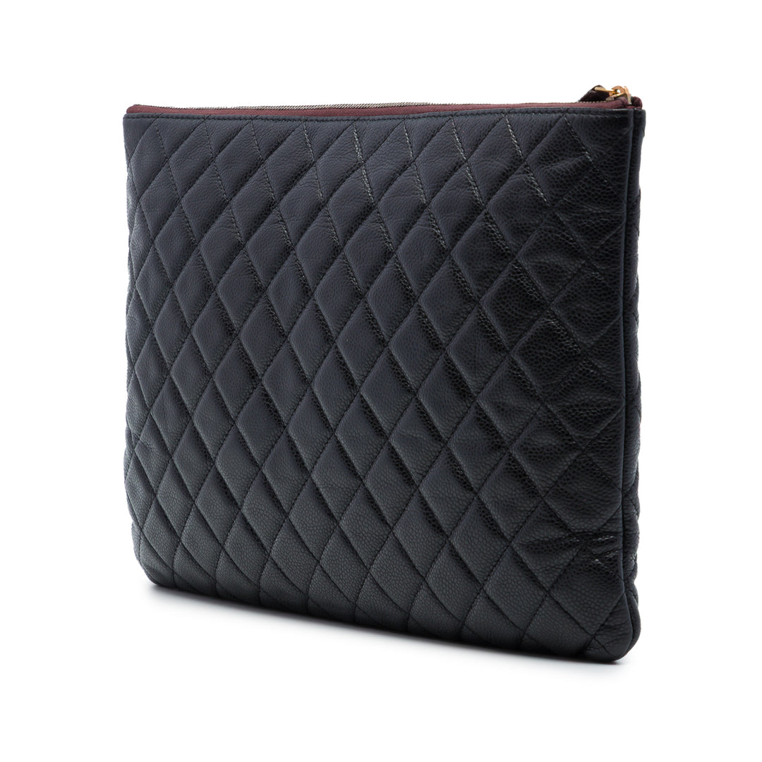 Matelassé O Étui Pochette Grand Cuir caviar Noir