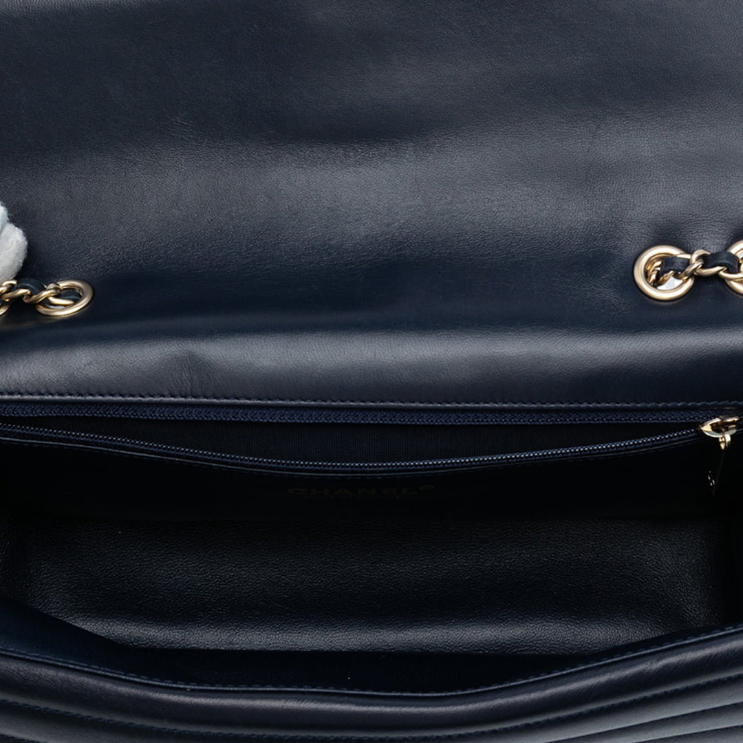 Chanel CC Horizontal Quilted Cuir d’agneau Double rabat Bleu