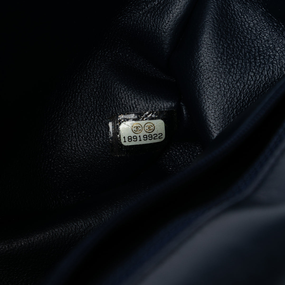 Chanel CC Horizontal Quilted Cuir d’agneau Double rabat Bleu