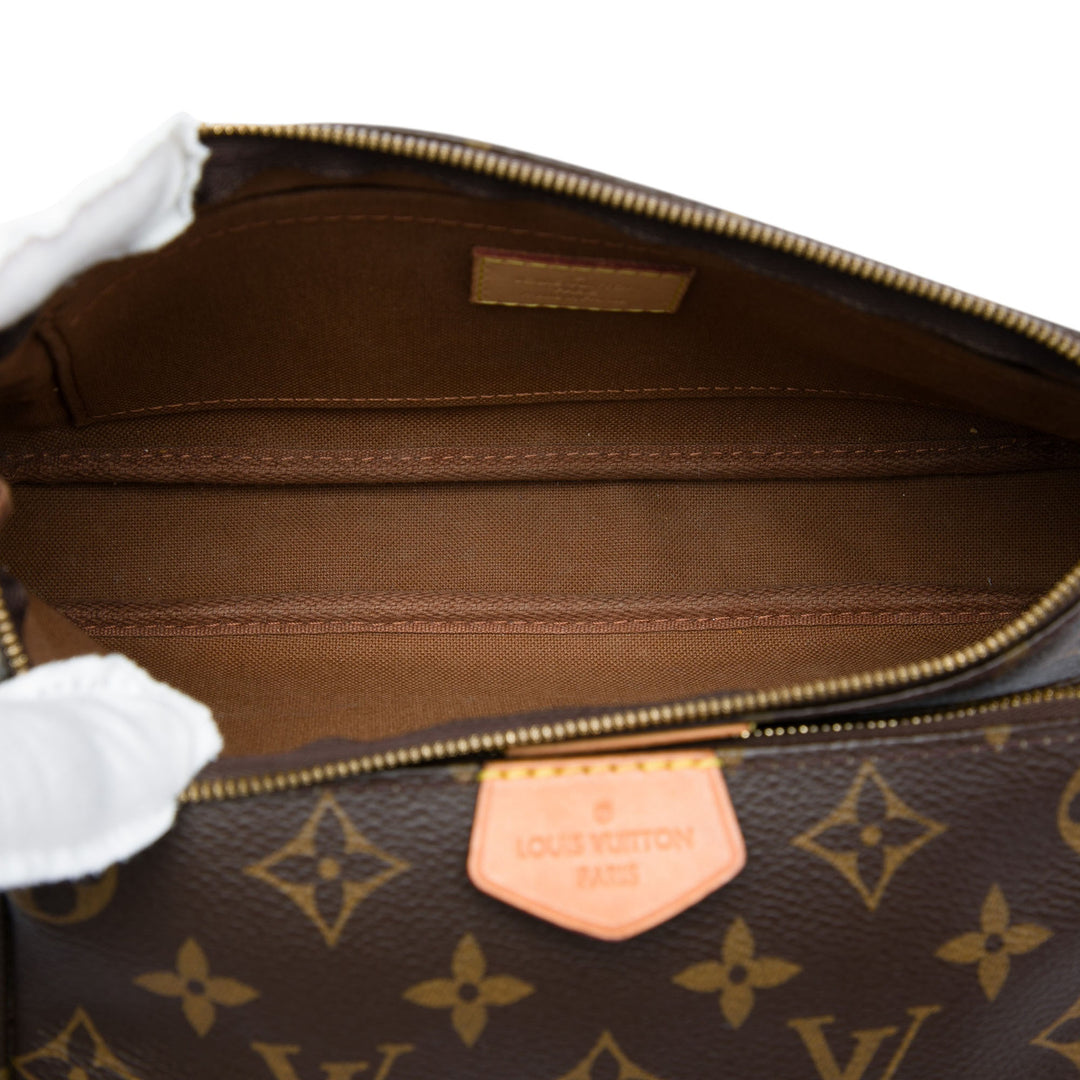 Louis Vuitton Multi Pochette Accessoires Monogram Marron – vue 4 – GABY PARIS