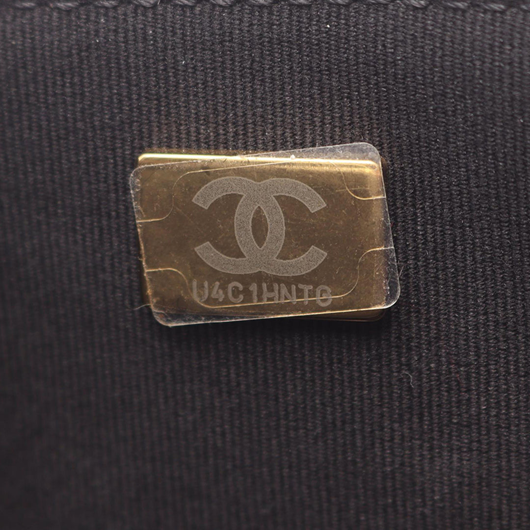 Chanel CC Matelassé Cuir d’agneau East West Simple rabat