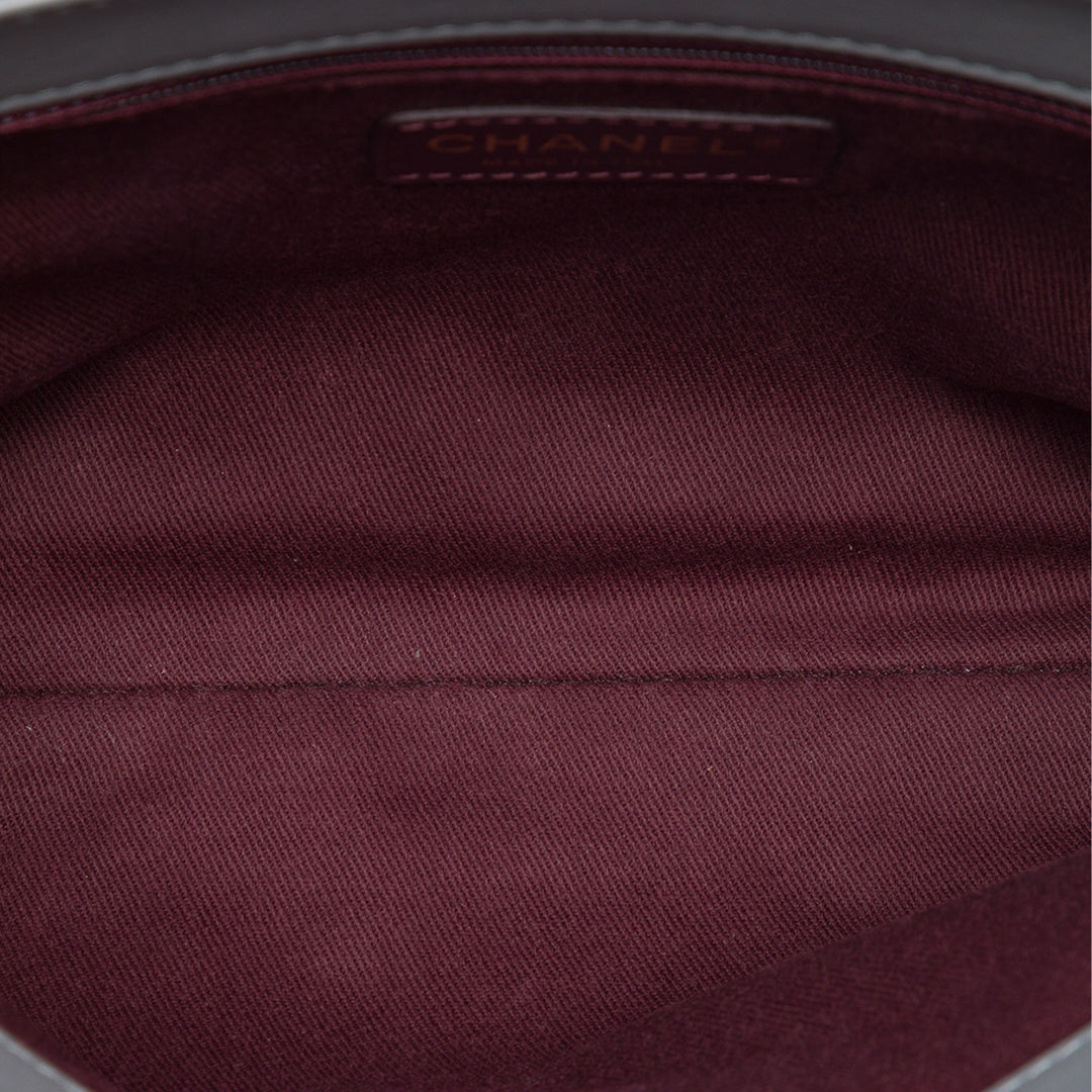 Chanel Matelassé Souple Elegance à rabat Jumbo Cuir de veau Gris – vue 4 – GABY PARIS