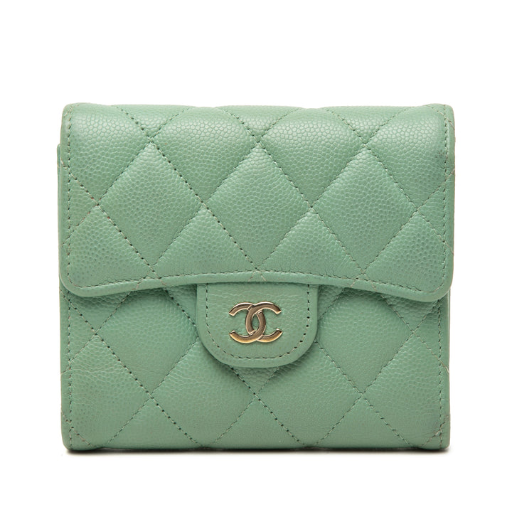 Chanel CC Matelassé Caviar Trifold Portefeuille