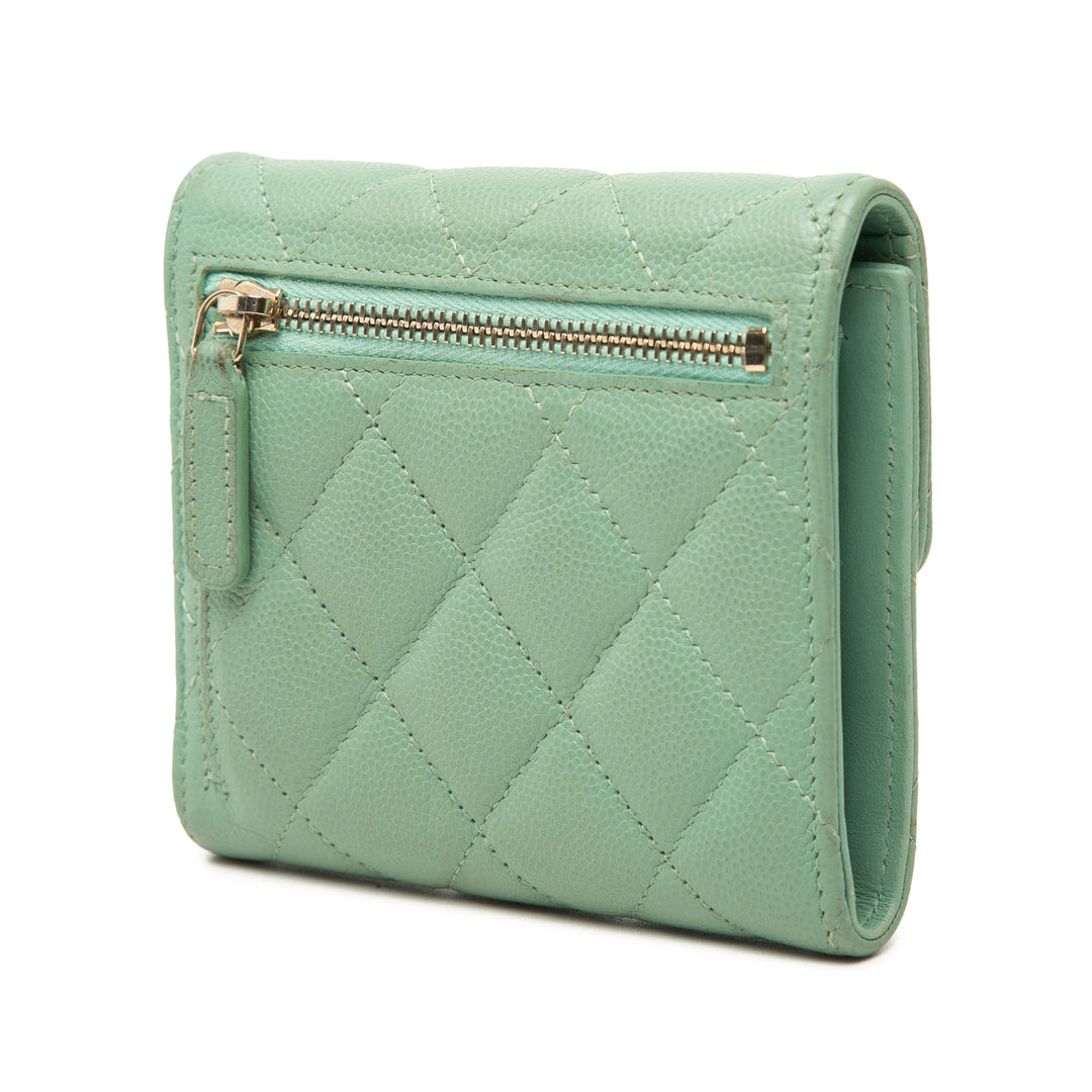 Chanel CC Matelassé Caviar Trifold Portefeuille