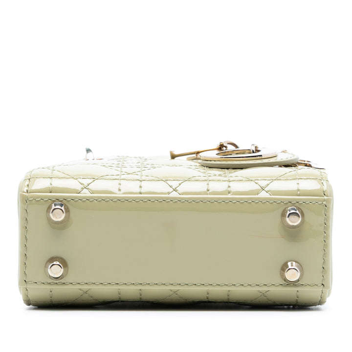 Lady Dior Cannage Micro Vert