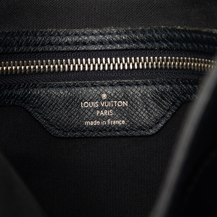 Louis Vuitton Taiga Roman MM