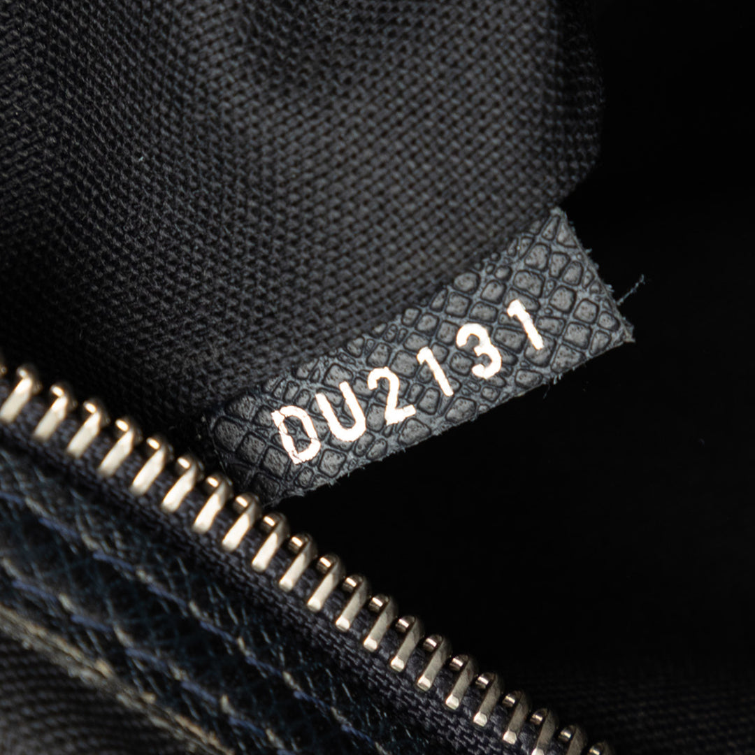 Louis Vuitton Taiga Roman MM