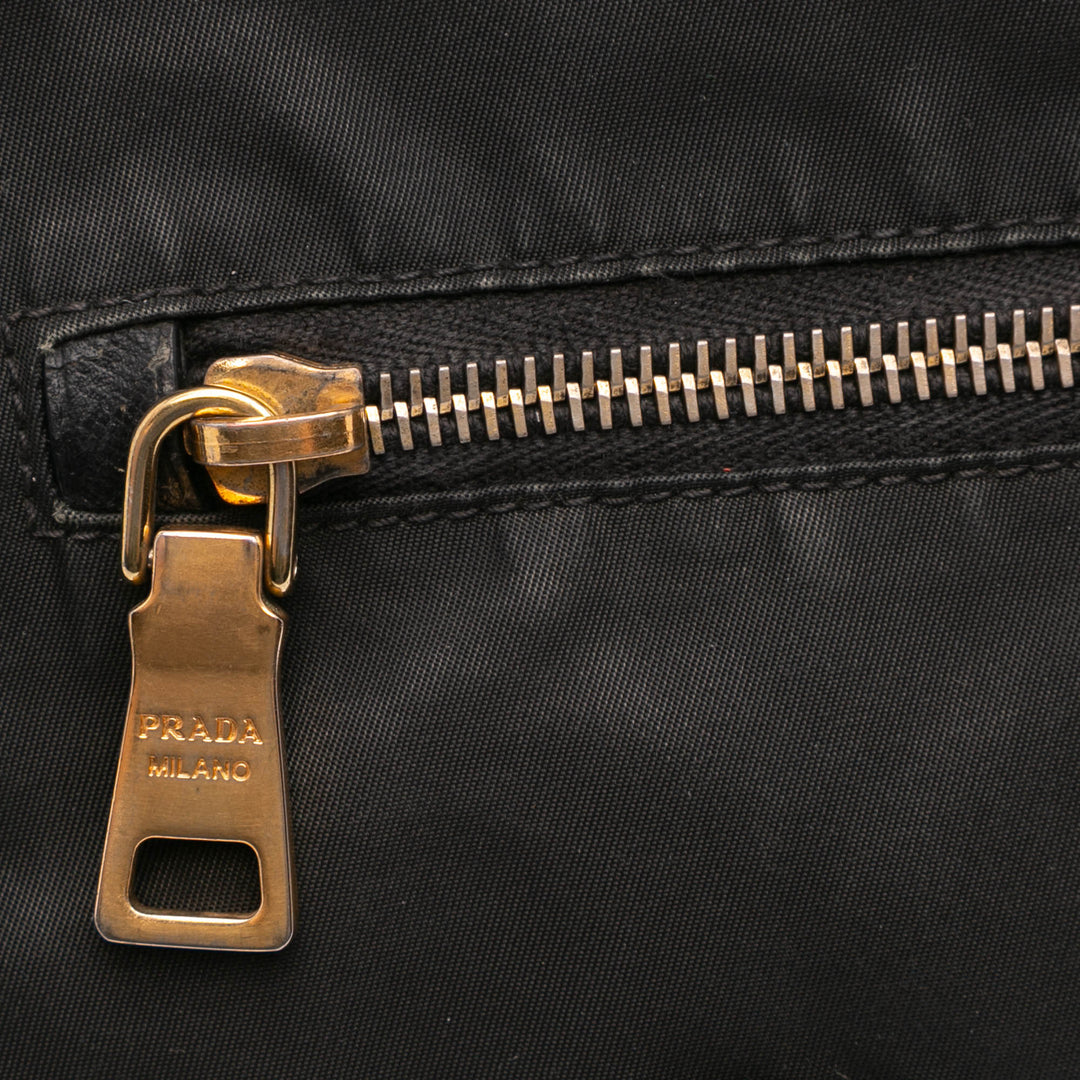 Saffiano Trimmed Tessuto Zip Double Buckle Messenger Bag Black - Gaby Paris