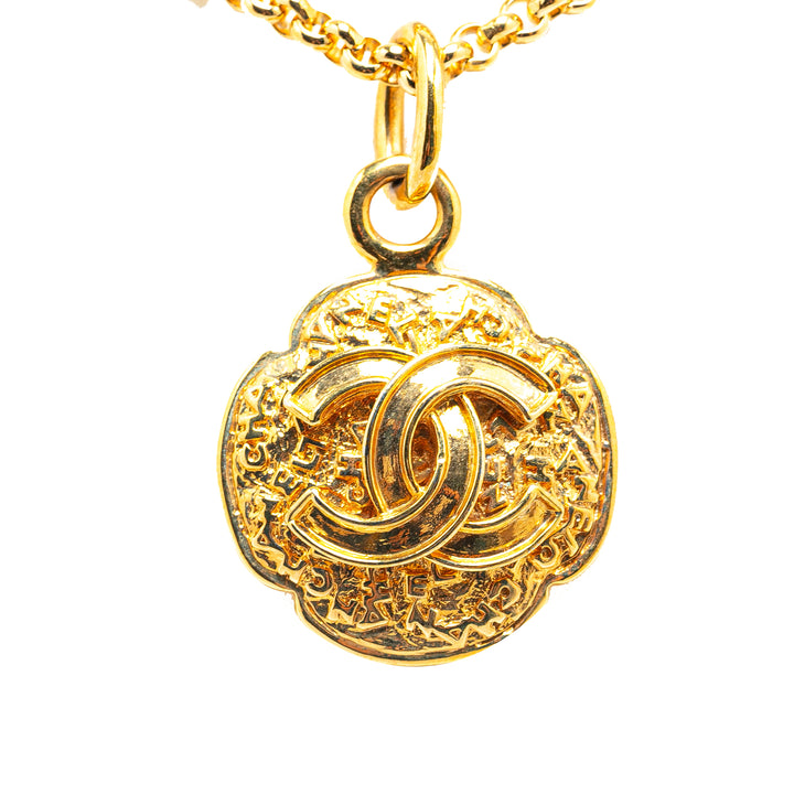 Gold Plated CC Round Pendant Necklace Gold - Gaby Paris