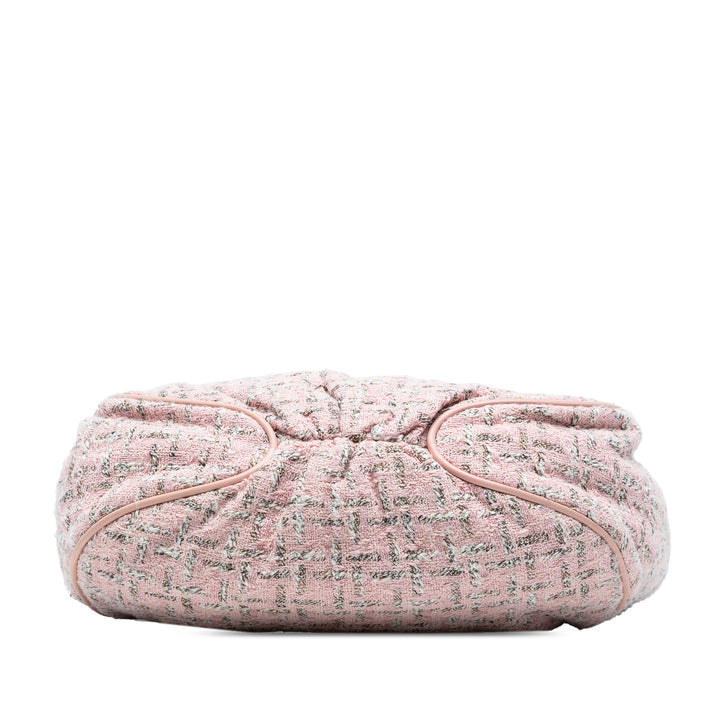 Chanel Tweed Boucle Knitting Top Handle Bag Rose – GABY PARIS Authentique