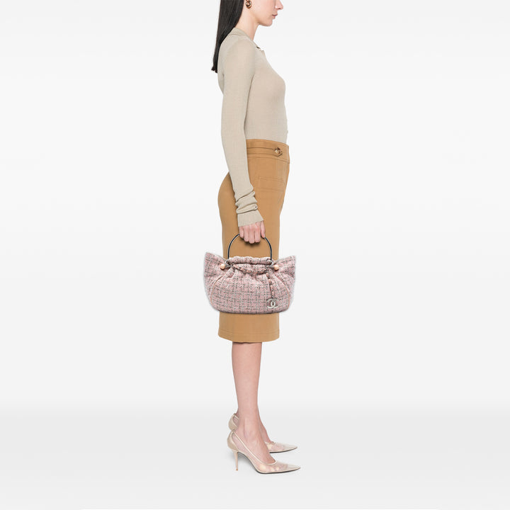 Chanel Tweed Boucle Knitting Top Handle Bag Rose – GABY PARIS Authentique