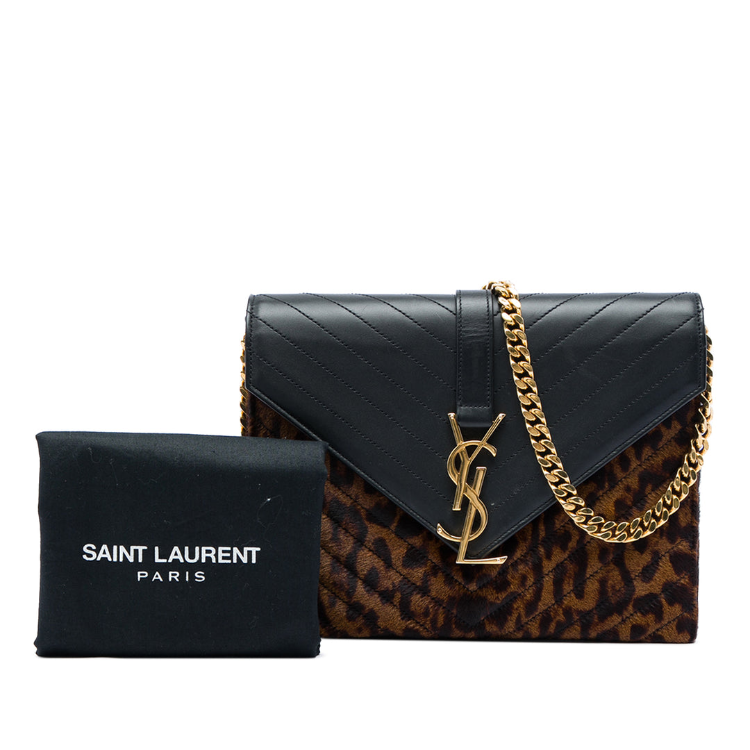 Saint Laurent Chevron et Leopard Imprimé Veau Hair Classic Enveloppe Sac Cuir de veau Noir – vue 9 – GABY PARIS