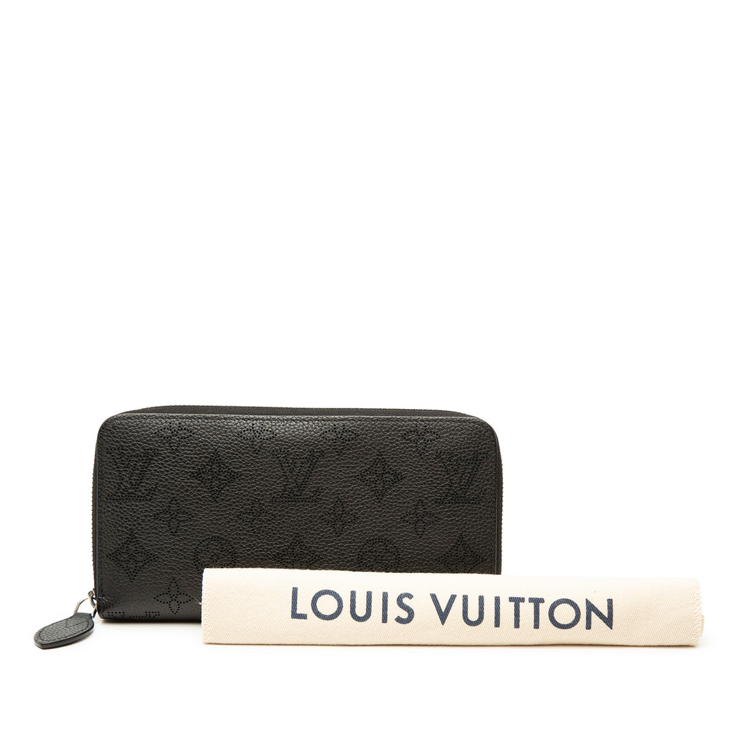 Louis Vuitton Monogram Mahina Zippy Portefeuille