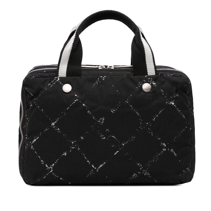 Chanel Old Travel Line Nylon Sac à main Noir – GABY PARIS Authentique