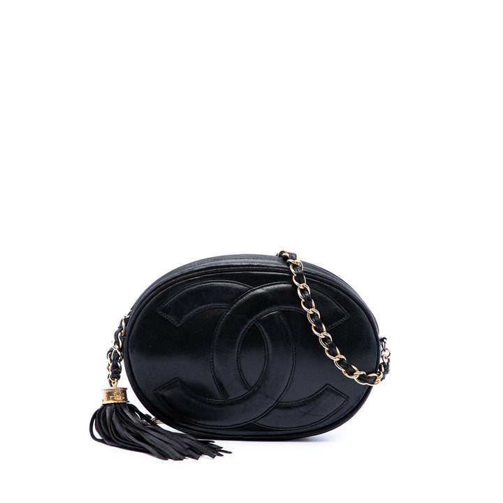Chanel CC Cuir d’agneau Pompon Oval Sac caméra