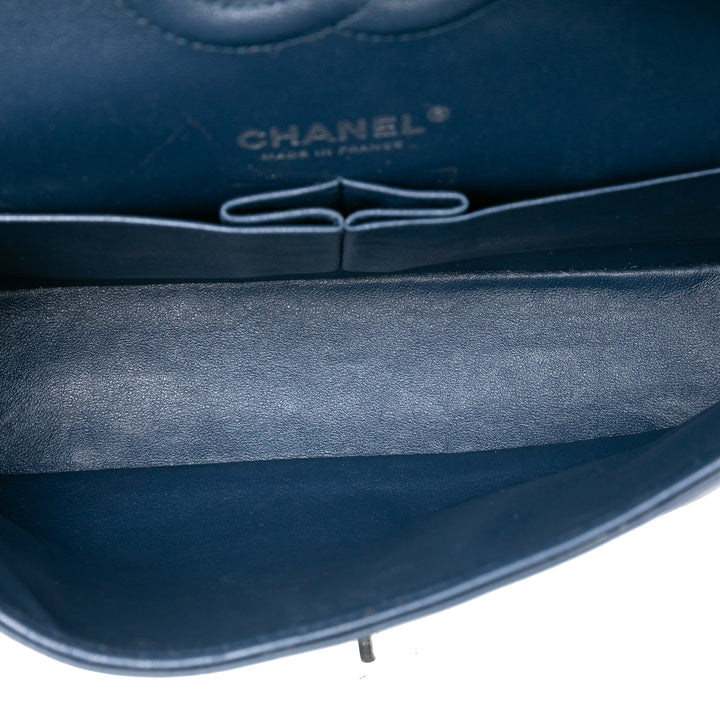 Chanel Medium Classic Chevron Cuir verni Double rabat