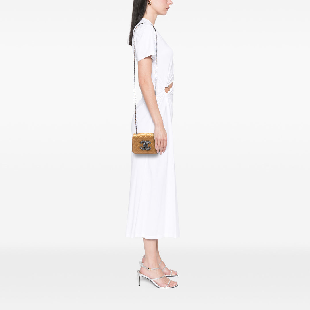 Chanel Édition limitée Mini Matelassé Metallic Cuir d’agneau CC Chain Fringe Rabat intégral
