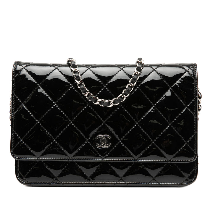 Chanel CC Matelassé Cuir verni Wallet on Chain