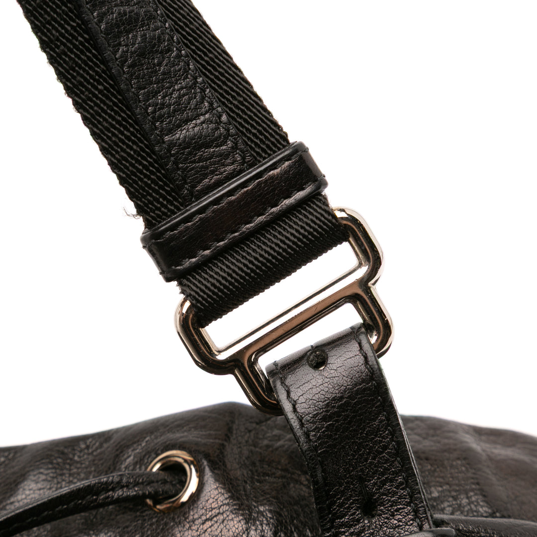 Saint Laurent Cuir de veau Studded Kahala Sac Cabas Noir – GABY PARIS Authentique