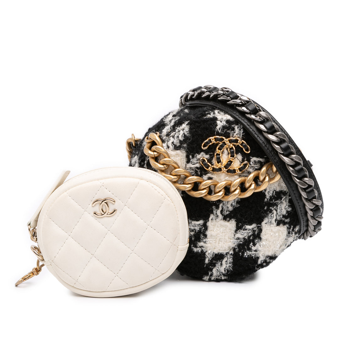 Chanel Tweed 19 Round Pochette with Chain and Coin Purse Blanc – GABY PARIS Authentique